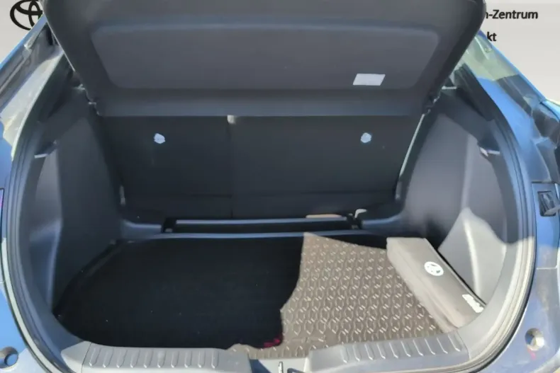 Toyota C-HR din 2024 cu 9.014 km - oferta TOY157351 - foto 11