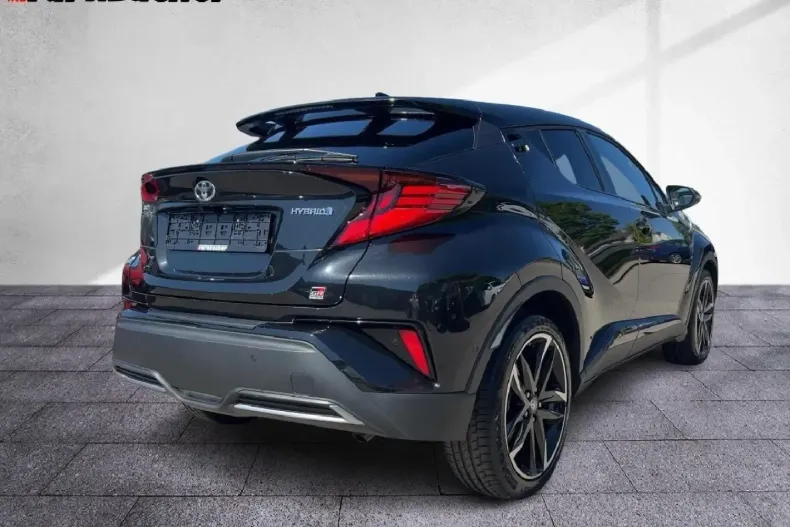 Toyota C-HR din 2023 cu 8.400 km - oferta TOY157353 - foto 5