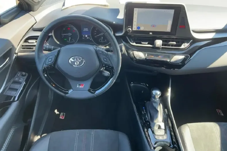 Toyota C-HR din 2023 cu 8.400 km - oferta TOY157353 - foto 11