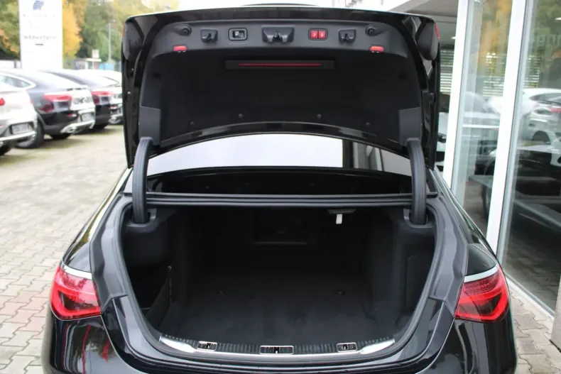 Mercedes-Benz S 400 din 2022 cu 118.210 km - oferta MER157355 - foto 29