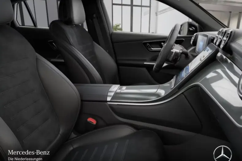 Mercedes-Benz GLC 220 din 2025 cu 9.900 km - oferta MER157360 - foto 9