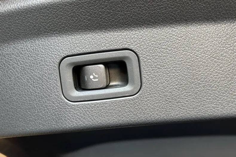 Mercedes-Benz GLE 350 din 2022 cu 59.694 km - oferta MER157365 - foto 22