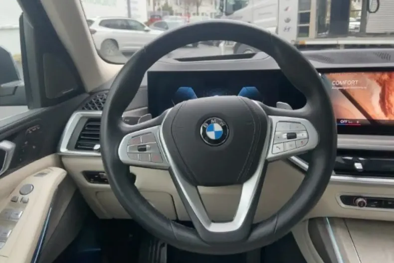 BMW X7 din 2022 cu 62.331 km - oferta BMW157366 - foto 8