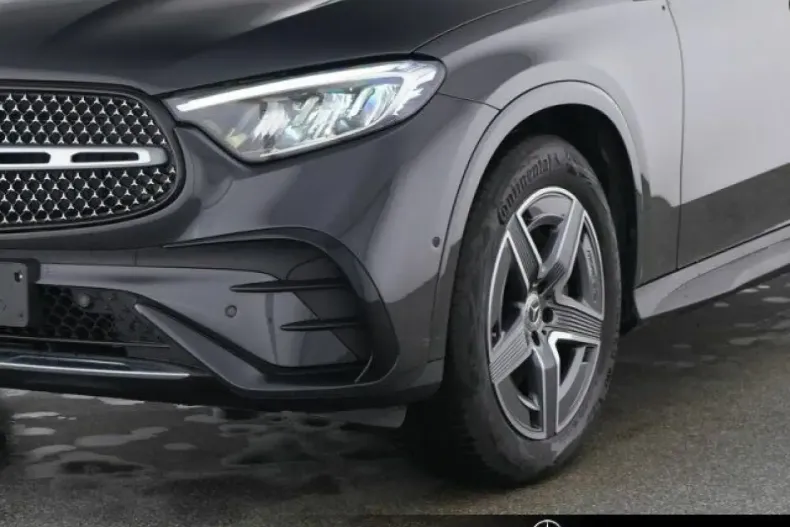 Mercedes-Benz GLC 220 din 2024 cu 19.680 km - oferta MER157375 - foto 2