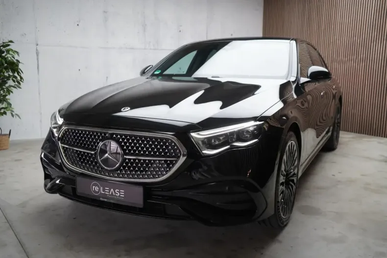 Mercedes-Benz E 300 din 2024 cu 19.390 km - oferta MER157377 - foto 4