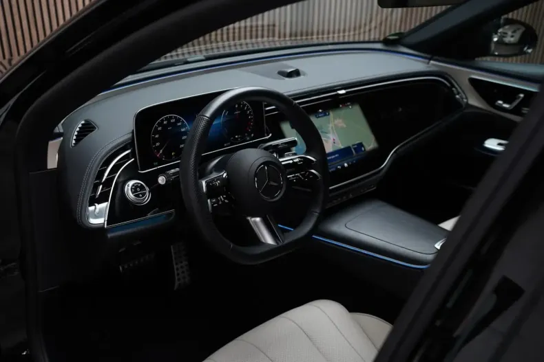 Mercedes-Benz E 300 din 2024 cu 19.390 km - oferta MER157377 - foto 10