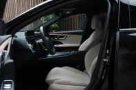 Mercedes-Benz E 300 din 2024 cu 19.390 km - oferta MER157377 - foto 11