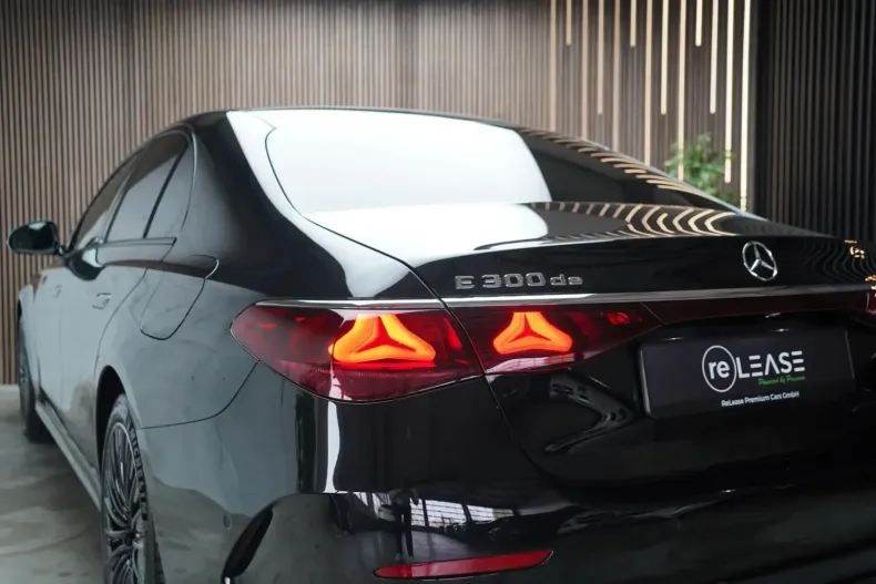 Mercedes-Benz E 300 din 2024 cu 19.390 km - oferta MER157377 - foto 26