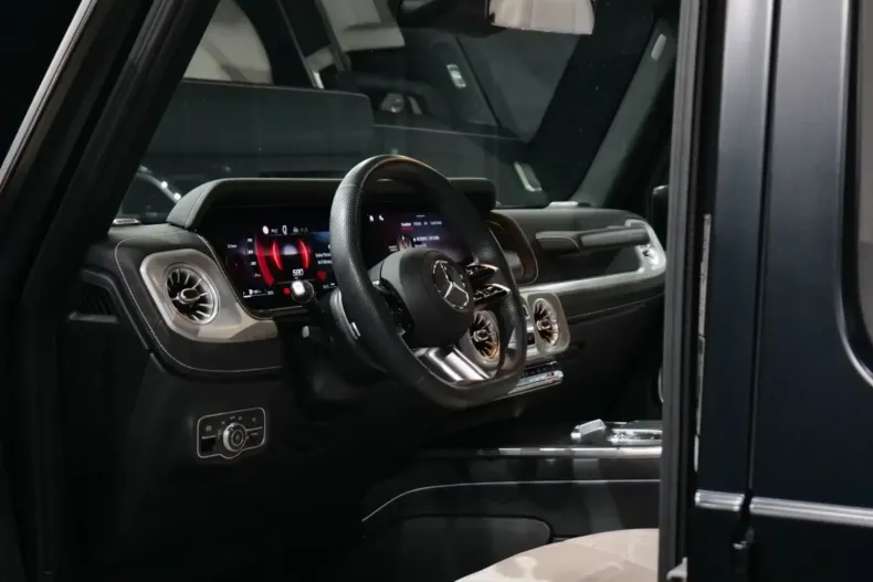 Mercedes-Benz G 450 din 2025 cu 16.000 km - oferta MER157384 - foto 17