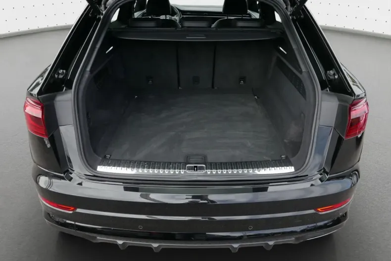 Audi Q8 din 2025 cu 28.650 km - oferta AUD157385 - foto 12