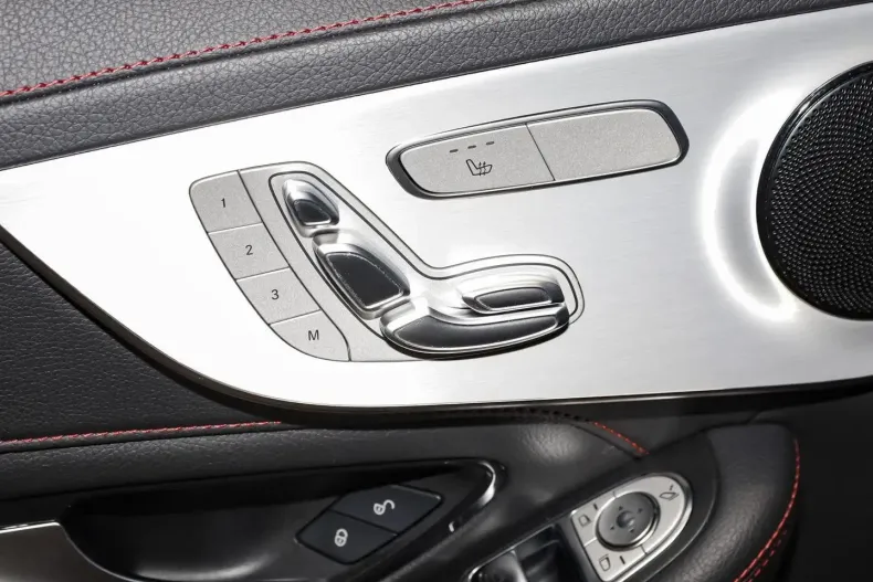 Mercedes-Benz C 43 AMG din 2023 cu 41.635 km - oferta MER157387 - foto 12