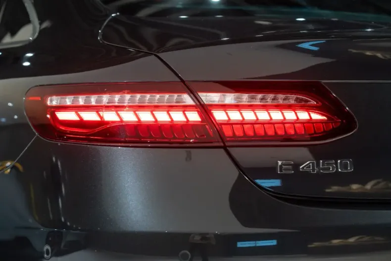 Mercedes-Benz E 450 din 2021 cu 40.037 km - oferta MER157389 - foto 14