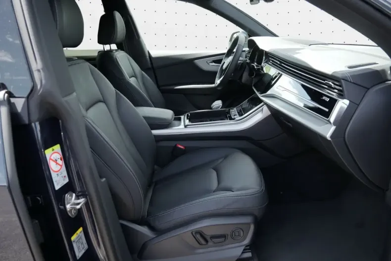 Audi Q8 din 2025 cu 29.200 km - oferta AUD157402 - foto 6