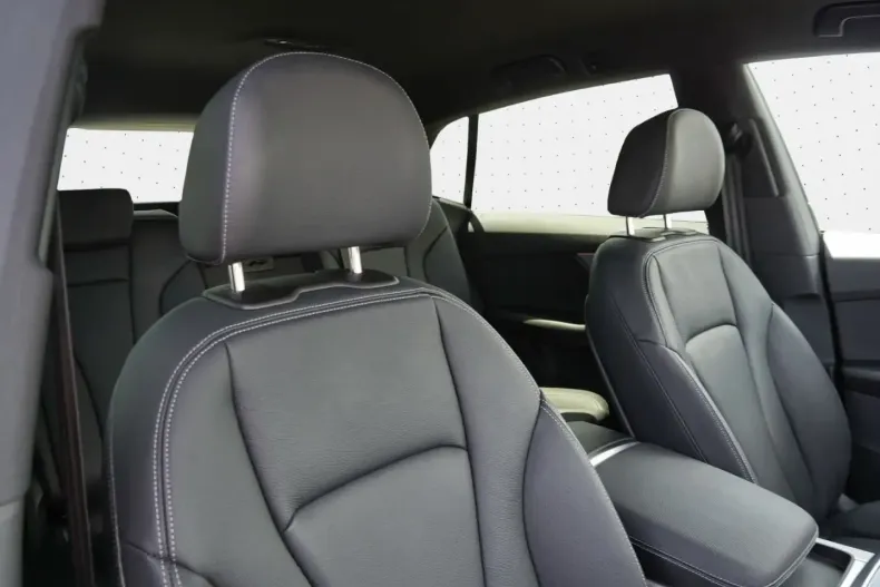 Audi Q8 din 2025 cu 29.200 km - oferta AUD157402 - foto 12