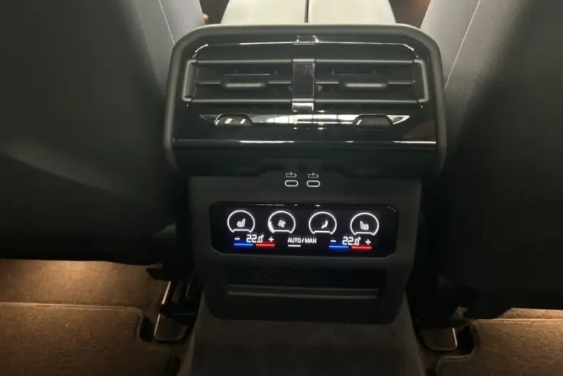 BMW M5 din 2024 cu 7.913 km - oferta BMW157408 - foto 17