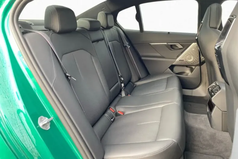 BMW M5 din 2025 cu 15.206 km - oferta BMW157416 - foto 14