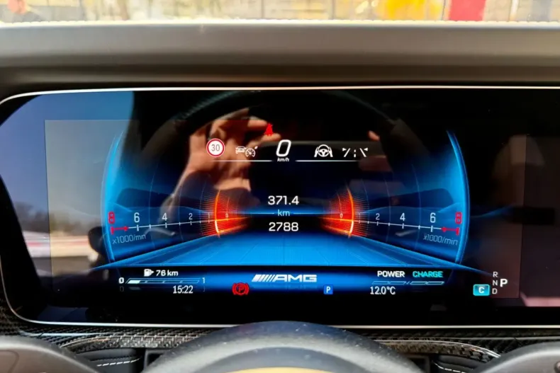 Mercedes-Benz G 63 AMG din 2024 cu 3.999 km - oferta MER157417 - foto 20