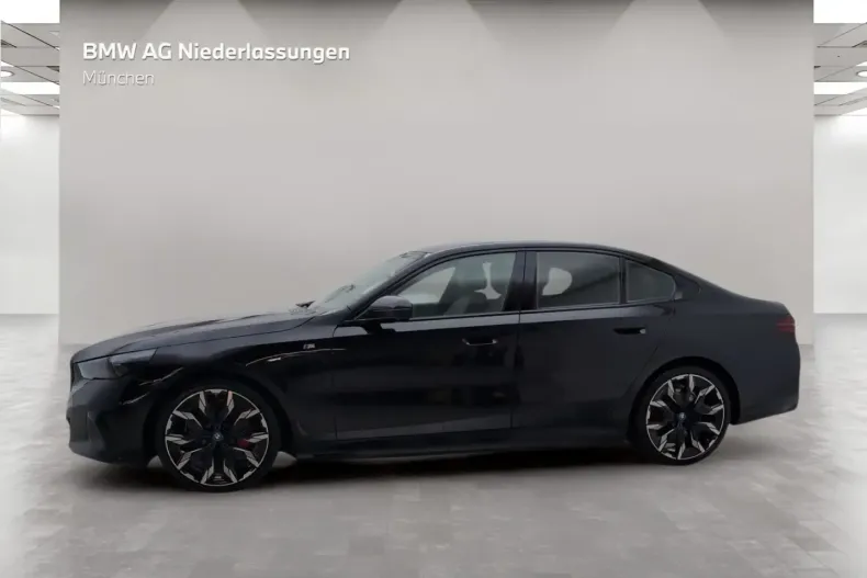 BMW 550 din 2024 cu 20.085 km - oferta BMW157419 - foto 2