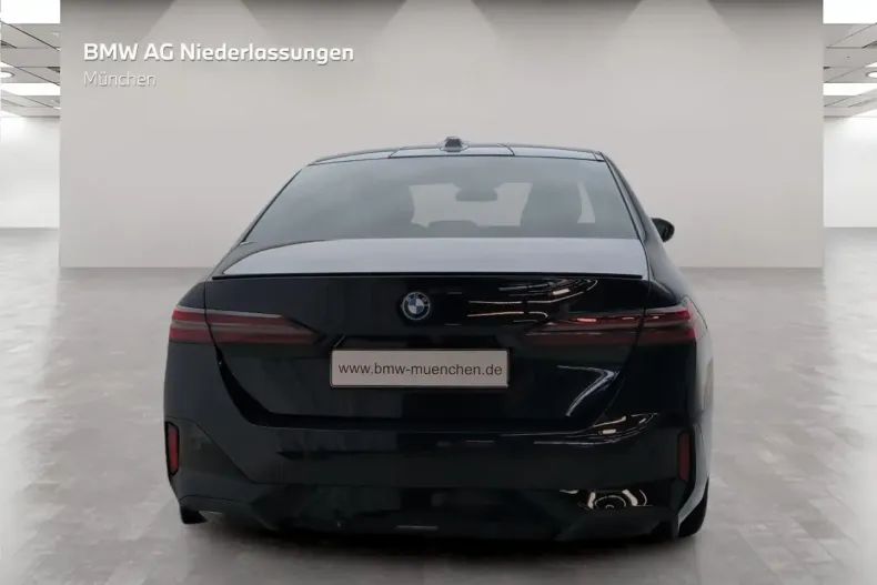 BMW 550 din 2024 cu 20.085 km - oferta BMW157419 - foto 5