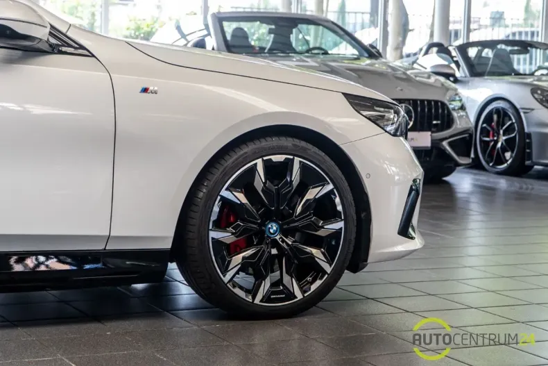 BMW 550 din 2025 cu 27.972 km - oferta BMW157422 - foto 5