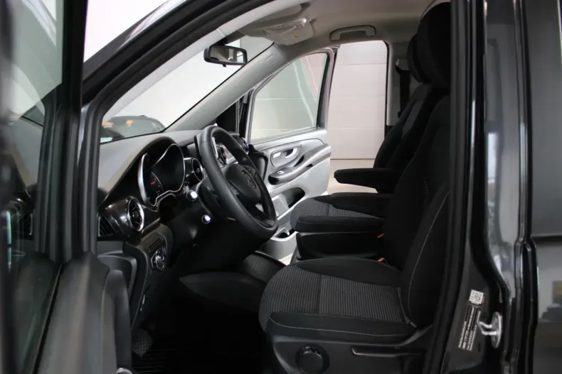 Mercedes-Benz V 220 din 2022 cu 95.400 km - oferta MER157425 - foto 5