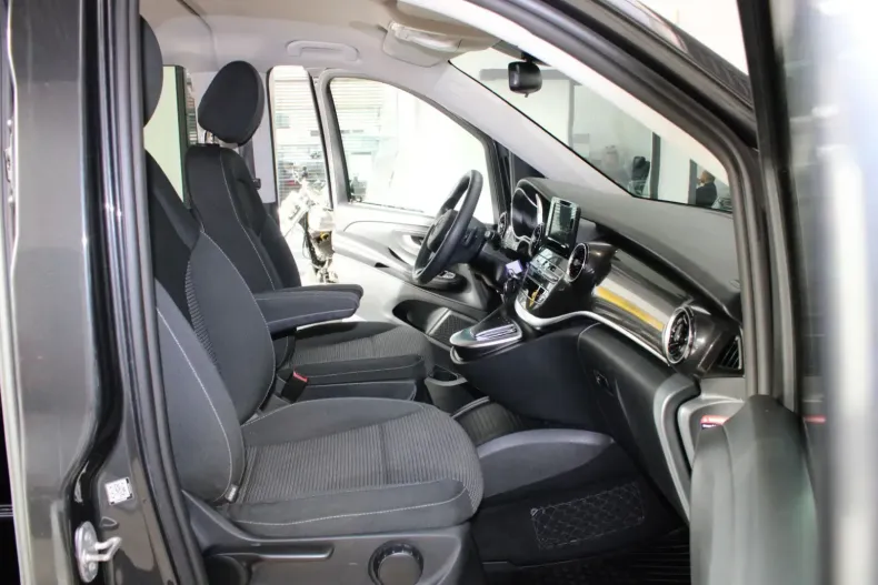 Mercedes-Benz V 220 din 2022 cu 95.400 km - oferta MER157425 - foto 12