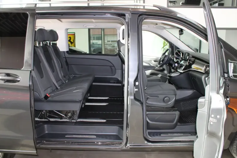 Mercedes-Benz V 220 din 2022 cu 95.400 km - oferta MER157425 - foto 13
