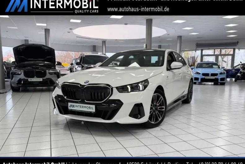 BMW 550 din 2025 cu 23.100 km - oferta BMW157426 - foto 1