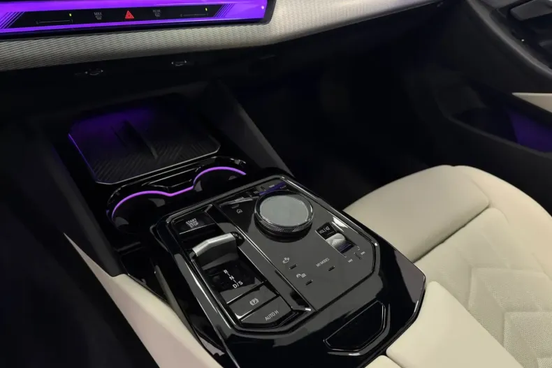 BMW 550 din 2025 cu 23.100 km - oferta BMW157426 - foto 15