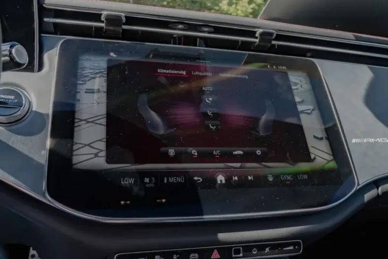 Mercedes-Benz E 53 AMG din 2024 cu 16.801 km - oferta MER157427 - foto 17