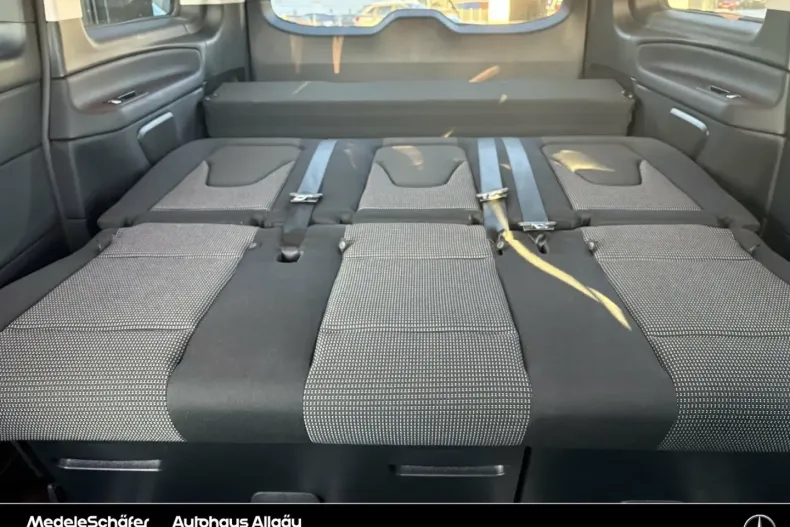 Mercedes-Benz V 220 din 2022 cu 98.630 km - oferta MER157428 - foto 9