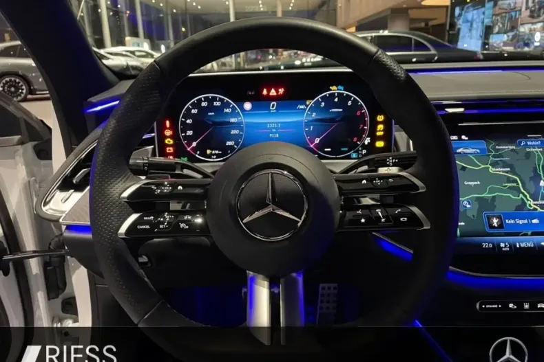 Mercedes-Benz E 450 din 2024 cu 9.500 km - oferta MER157431 - foto 14