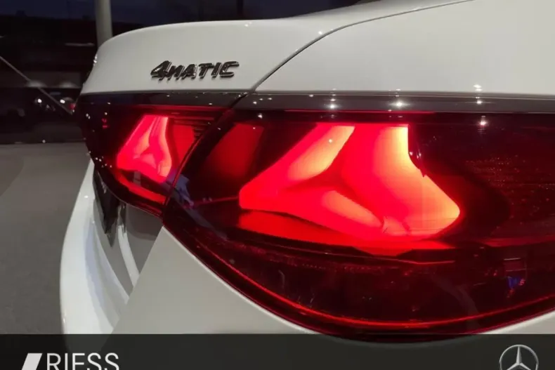 Mercedes-Benz E 450 din 2024 cu 9.500 km - oferta MER157431 - foto 21