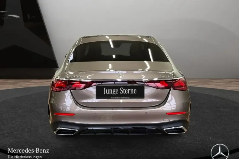 Mercedes-Benz E 400 din 2025 cu 10.254 km - oferta MER157434 - foto 9