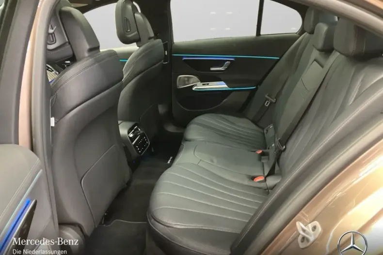 Mercedes-Benz E 400 din 2025 cu 10.254 km - oferta MER157434 - foto 12