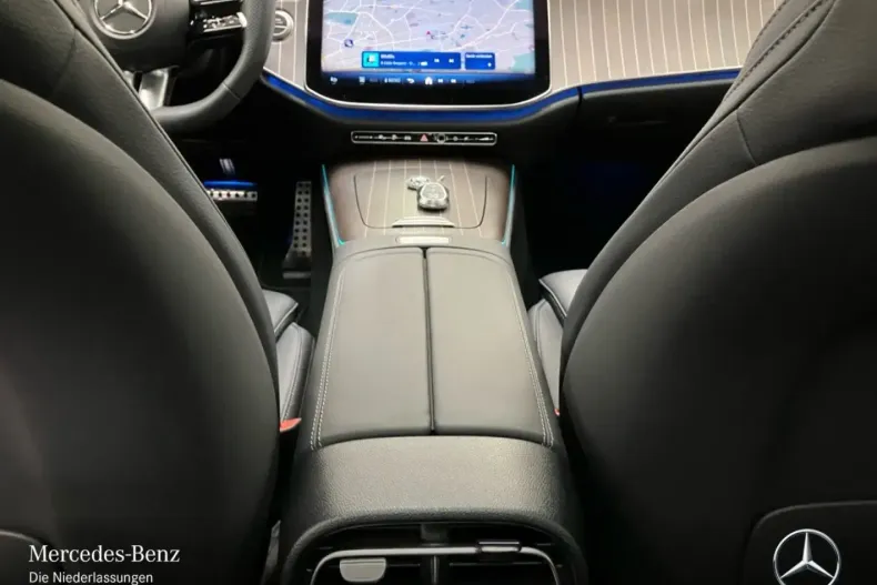 Mercedes-Benz E 400 din 2025 cu 10.254 km - oferta MER157434 - foto 15