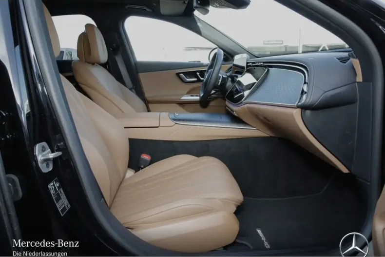 Mercedes-Benz E 400 din 2024 cu 23.641 km - oferta MER157435 - foto 6