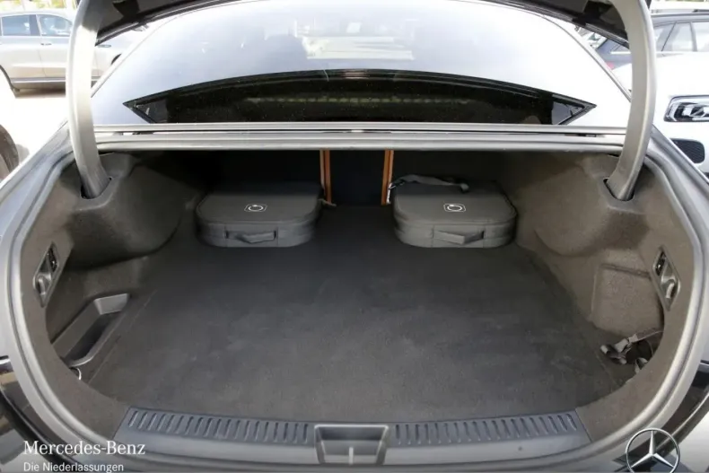 Mercedes-Benz E 400 din 2024 cu 23.641 km - oferta MER157435 - foto 21