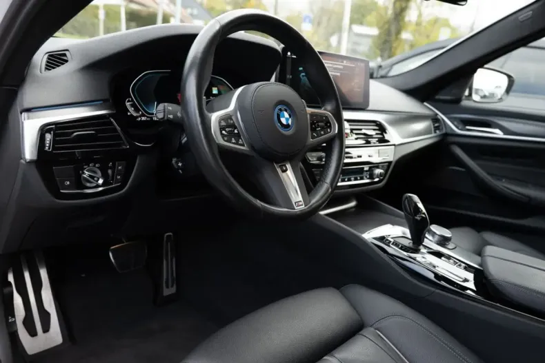 BMW 545 din 2023 cu 34.294 km - oferta BMW157437 - foto 20