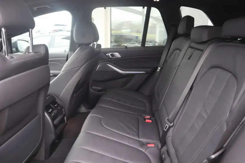 BMW X5 din 2022 cu 27.016 km - oferta BMW157439 - foto 6