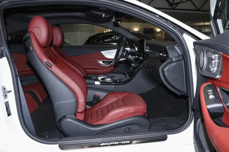 Mercedes-Benz C 43 AMG din 2022 cu 17.898 km - oferta MER157440 - foto 5