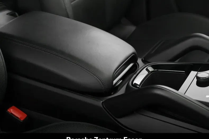 Porsche Cayenne din 2024 cu 24.111 km - oferta POR157441 - foto 13