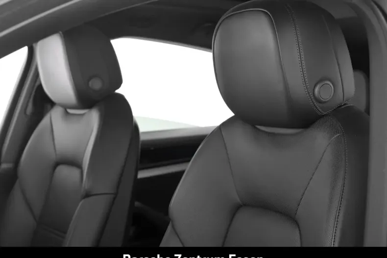 Porsche Cayenne din 2024 cu 24.111 km - oferta POR157441 - foto 20