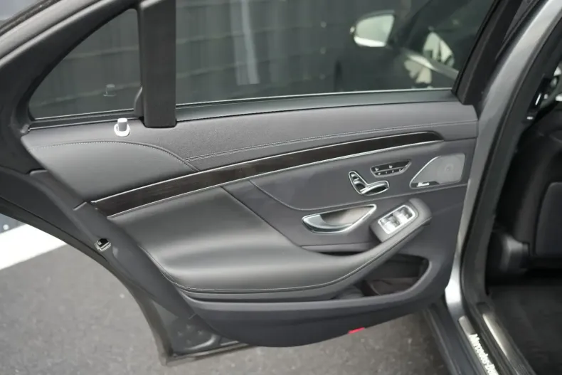 Mercedes-Benz S 560 din 2020 cu 71.061 km - oferta MER157443 - foto 9