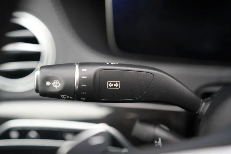 Mercedes-Benz S 560 din 2020 cu 71.061 km - oferta MER157443 - foto 23