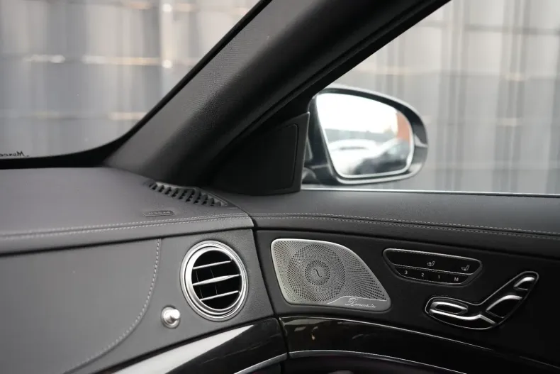 Mercedes-Benz S 560 din 2020 cu 71.061 km - oferta MER157443 - foto 25