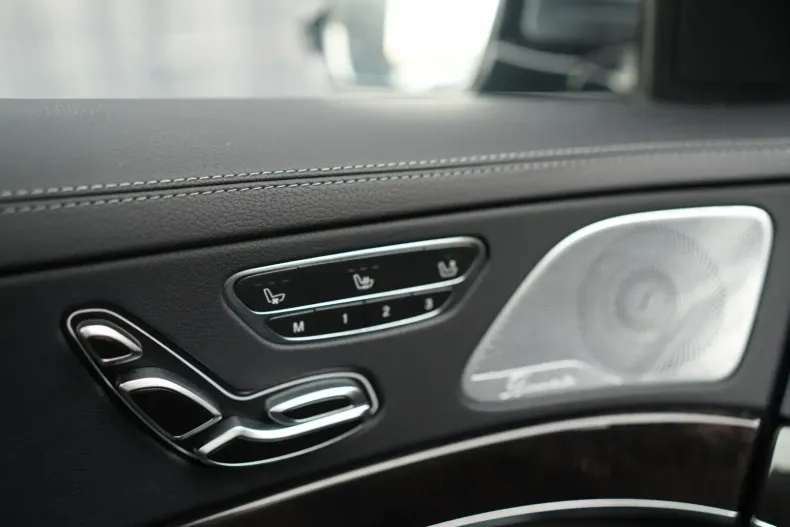 Mercedes-Benz S 560 din 2020 cu 71.061 km - oferta MER157443 - foto 30