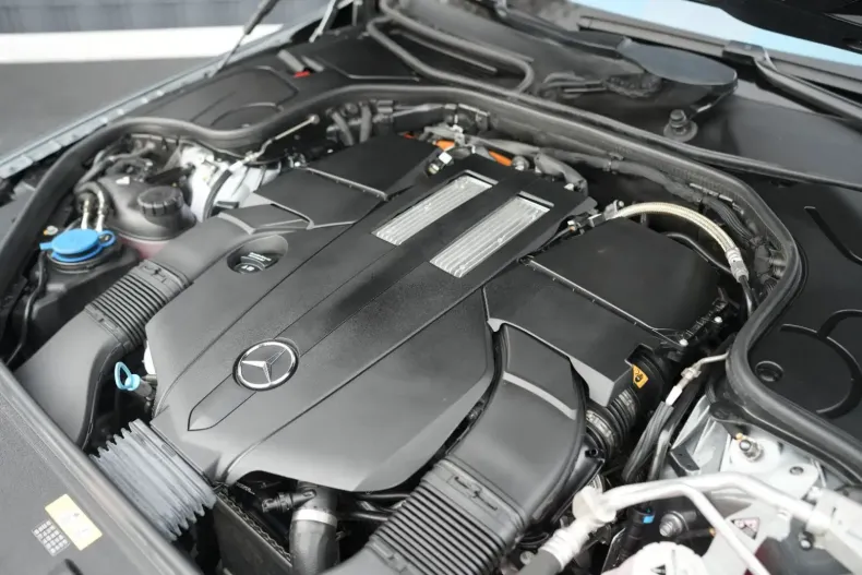 Mercedes-Benz S 560 din 2020 cu 71.061 km - oferta MER157443 - foto 46