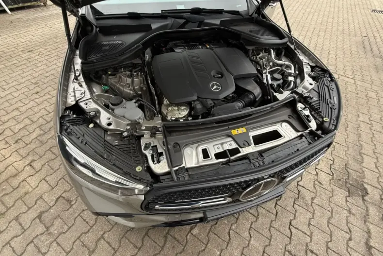 Mercedes-Benz GLC 300 din 2023 cu 58.000 km - oferta MER157447 - foto 6