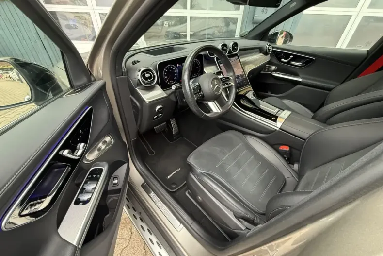 Mercedes-Benz GLC 300 din 2023 cu 58.000 km - oferta MER157447 - foto 7